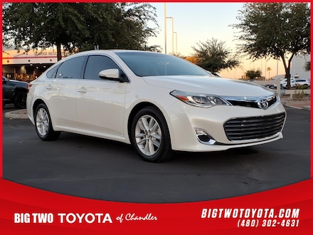 2013 Toyota Avalon XLE XLE  Sedan