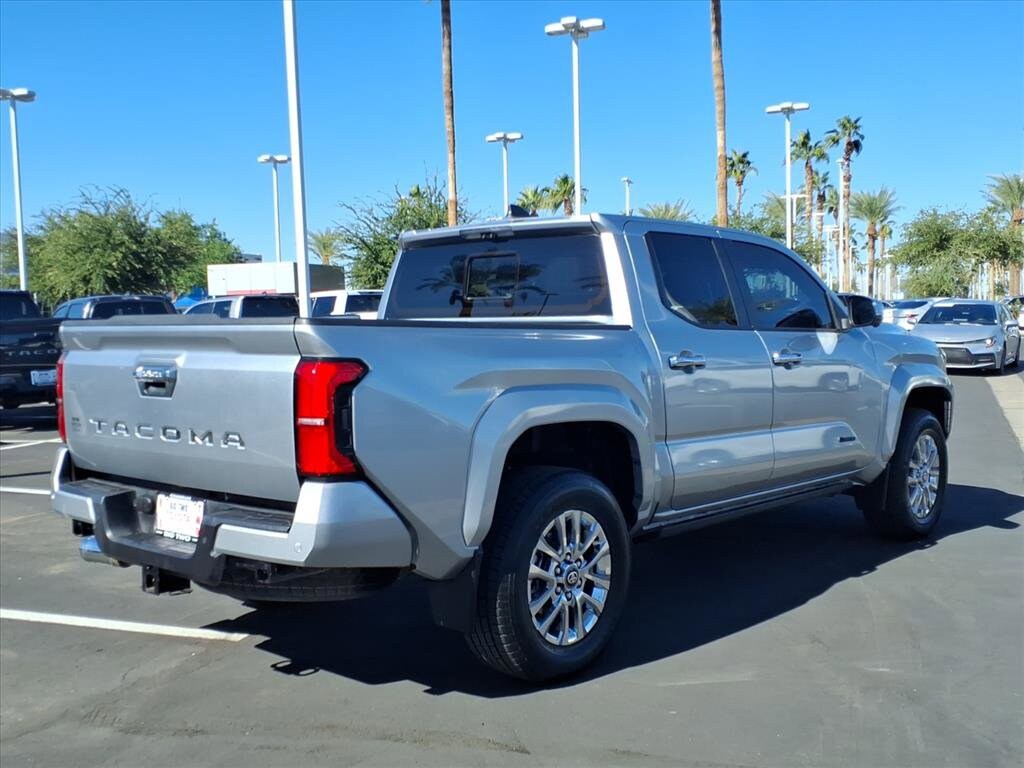 2024 Toyota Tacoma Limited photo 4