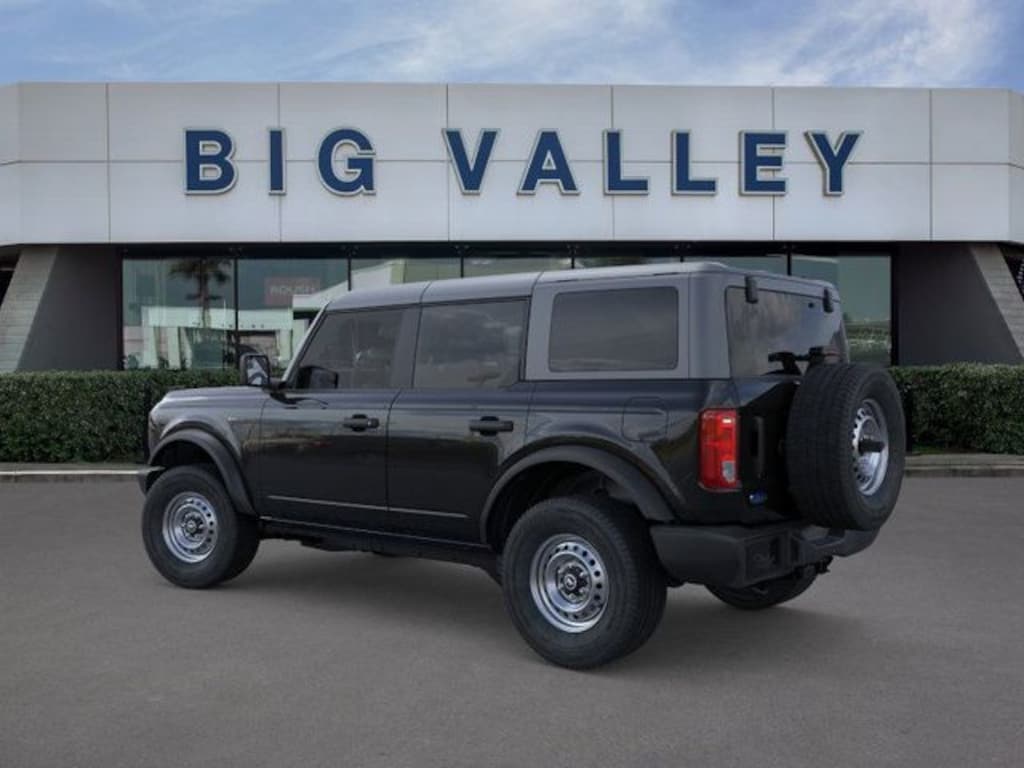 New 2025 Ford Bronco Base SUV