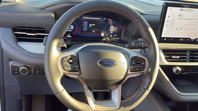 2026 Ford Explorer Active - Photo 19
