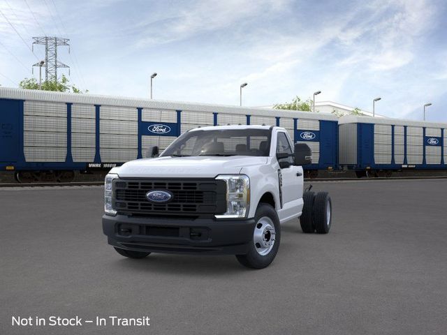 2026 Ford F-350 photo 2