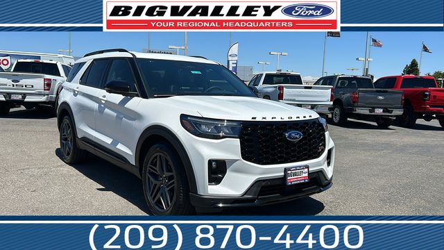 2026 Ford Explorer ST 4WD's photo