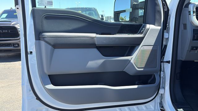 2026 Ford F-250 Super Duty XLT - Photo 15