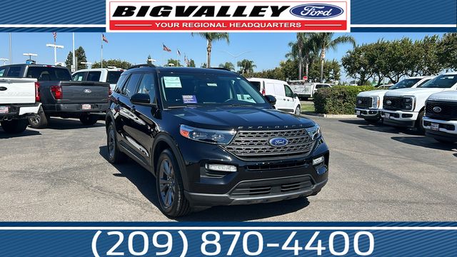 2022 Ford Explorer XLT's photo