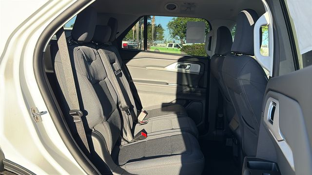 2026 Ford Explorer Active - Photo 12