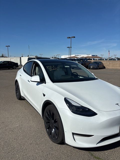 Used 2022 Tesla Model Y Performance with VIN 7SAYGDEF1NF562374 for sale in Stockton, CA