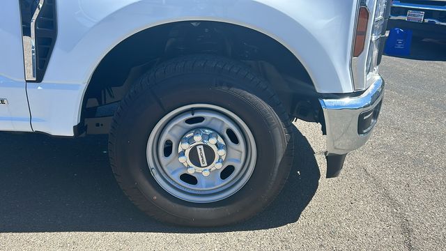 2026 Ford F-250 Super Duty XL - Photo 9