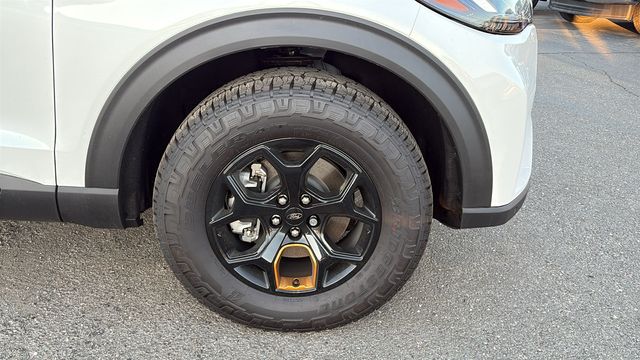 2026 Ford Explorer Tremor - Photo 9