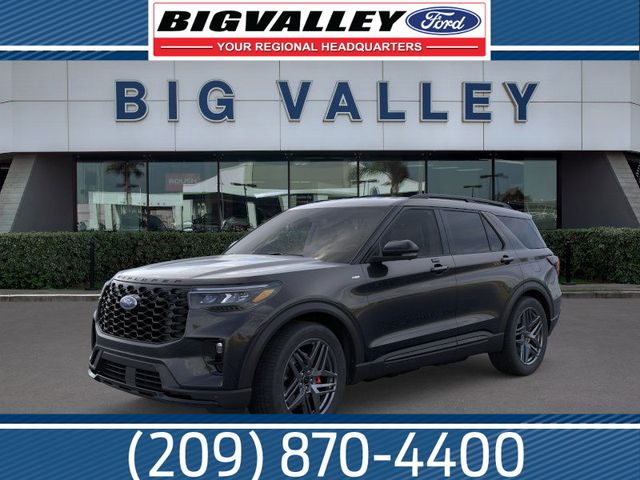 2026 Ford Explorer ST-LINE's photo
