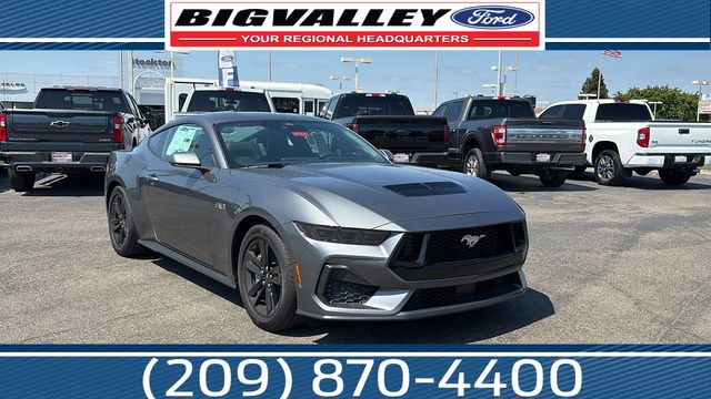 2026 Ford Mustang GT Fastback's photo
