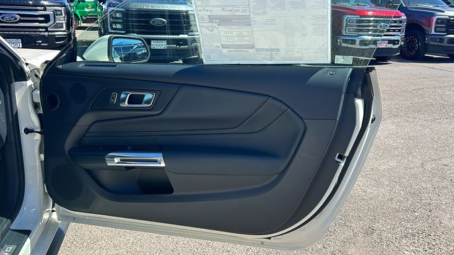 2025 Ford Mustang GT Premium Fastback - Photo 10
