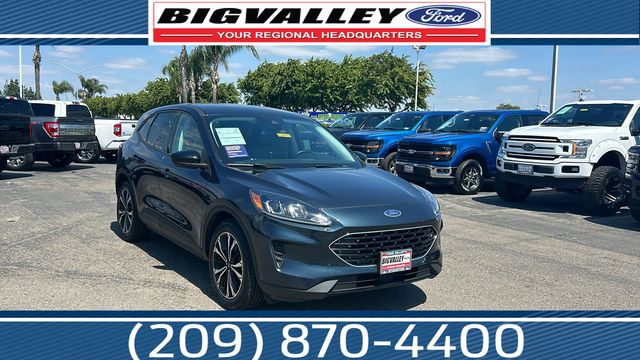 2022 Ford Escape SE FWD's photo