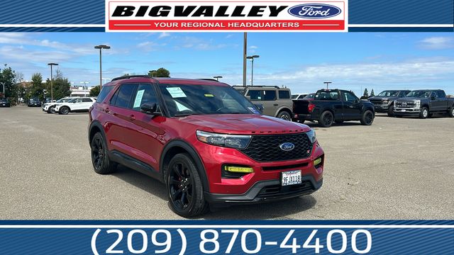 2023 Ford Explorer ST 4WD's photo