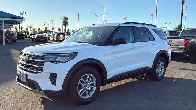 2026 Ford Explorer Active - Photo 7