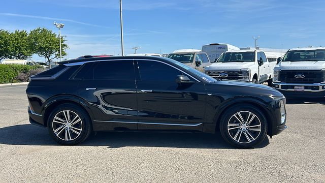 Used 2025 Cadillac LYRIQ Luxury 1 with VIN 1GYKPNRK7SZ308197 for sale in Stockton, CA