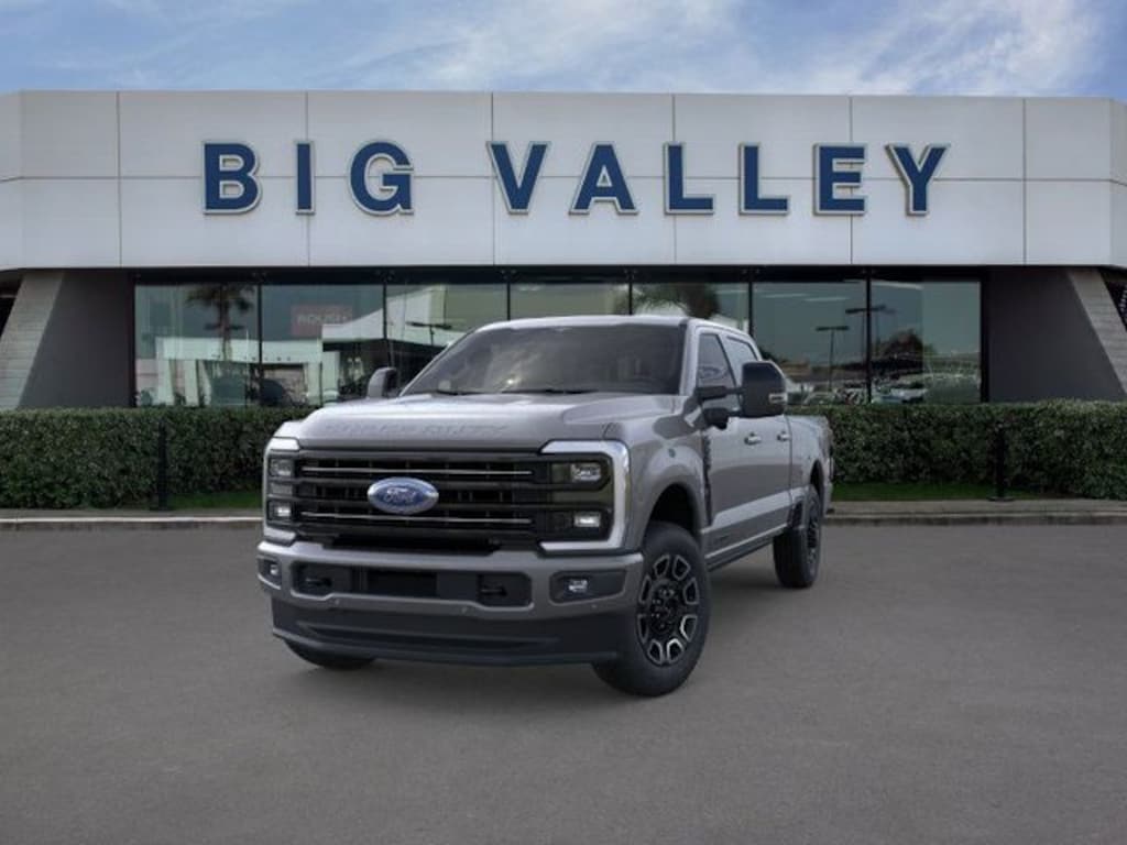 New 2025 Ford F-250SD Platinum Truck