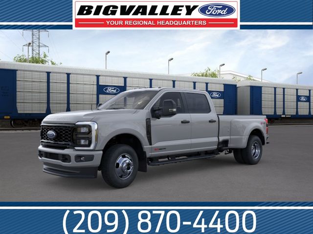 2026 Ford F-350 XL 4x4 Crew Cab 8' Box DRW's photo