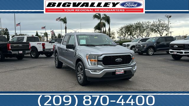 2021 Ford F-150 XL's photo