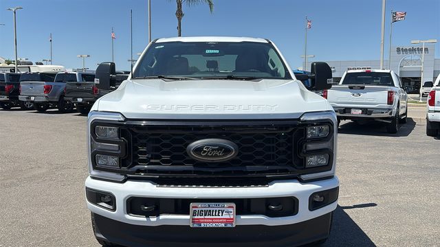 2026 Ford F-250 Super Duty XLT - Photo 6