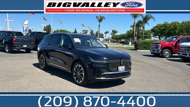 2024 Lincoln Nautilus Reserve AWD's photo