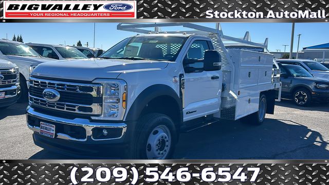 2025 Ford F-550SD