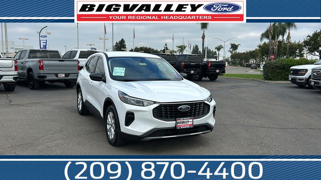 2024 Ford Escape Active's photo