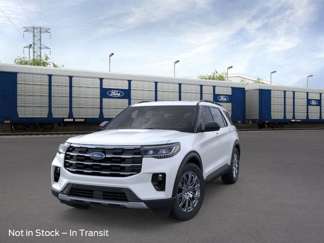 2026 Ford Explorer photo 2