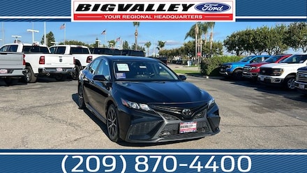 2023 Toyota Camry SE Sedan