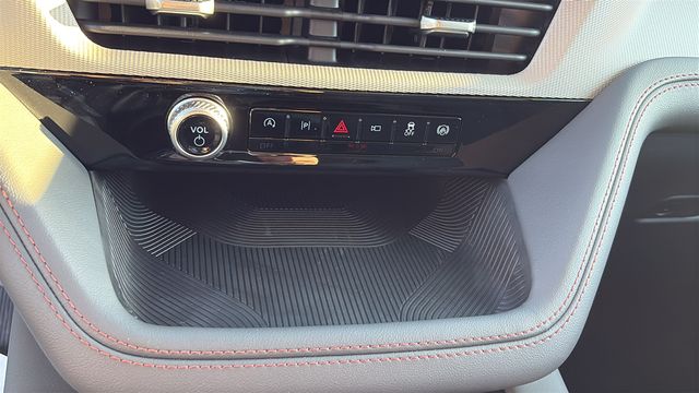 2026 Ford Explorer Active - Photo 22