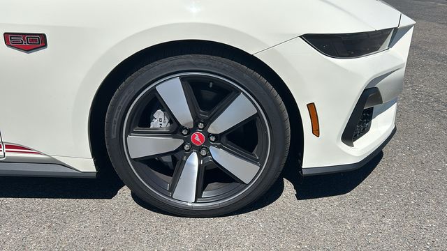 2025 Ford Mustang GT Premium Fastback - Photo 9