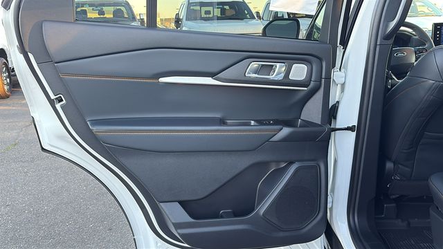 2026 Ford Explorer Tremor - Photo 14