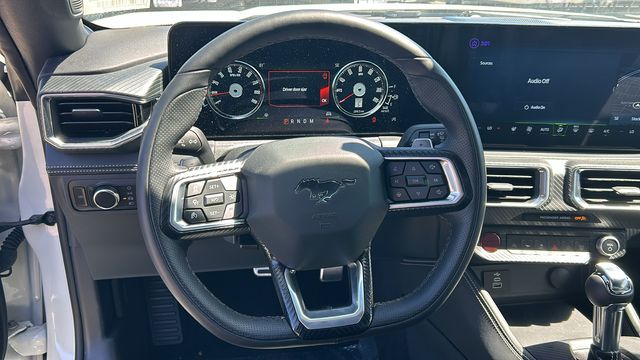2025 Ford Mustang GT Premium Fastback - Photo 17