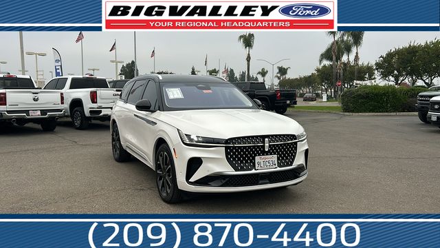 2024 Lincoln Nautilus Reserve's photo