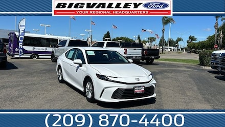 2025 Toyota Camry LE Sedan