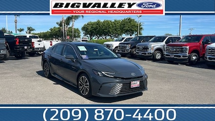 2025 Toyota Camry XLE Sedan