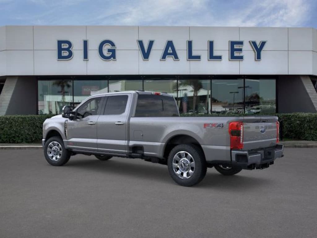 New 2025 Ford F-350SD Lariat Truck