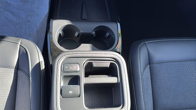 2025 Ford Mustang Mach-E GT - Photo 25