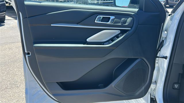 2026 Ford Explorer Tremor - Photo 18