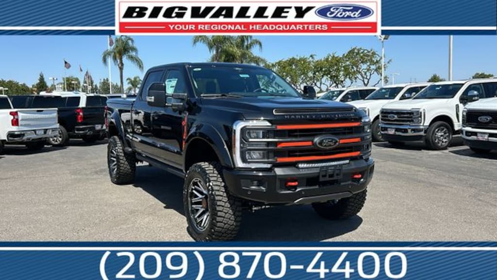 New 2025 Ford F-250SD Lariat Truck
