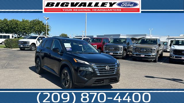 2024 Nissan Rogue SV AWD's photo