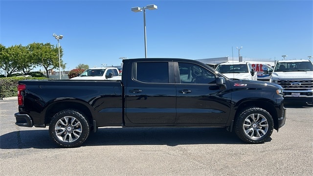Used 2022 Chevrolet Silverado 1500 Limited RST with VIN 1GCUYEET4NZ217659 for sale in Stockton, CA