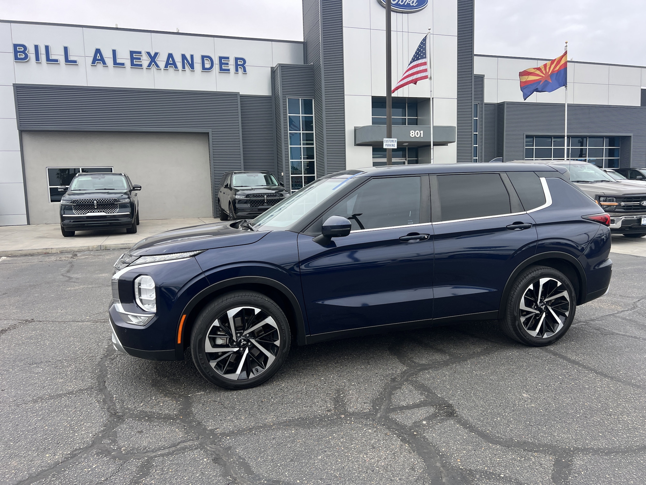 2022 Mitsubishi Outlander