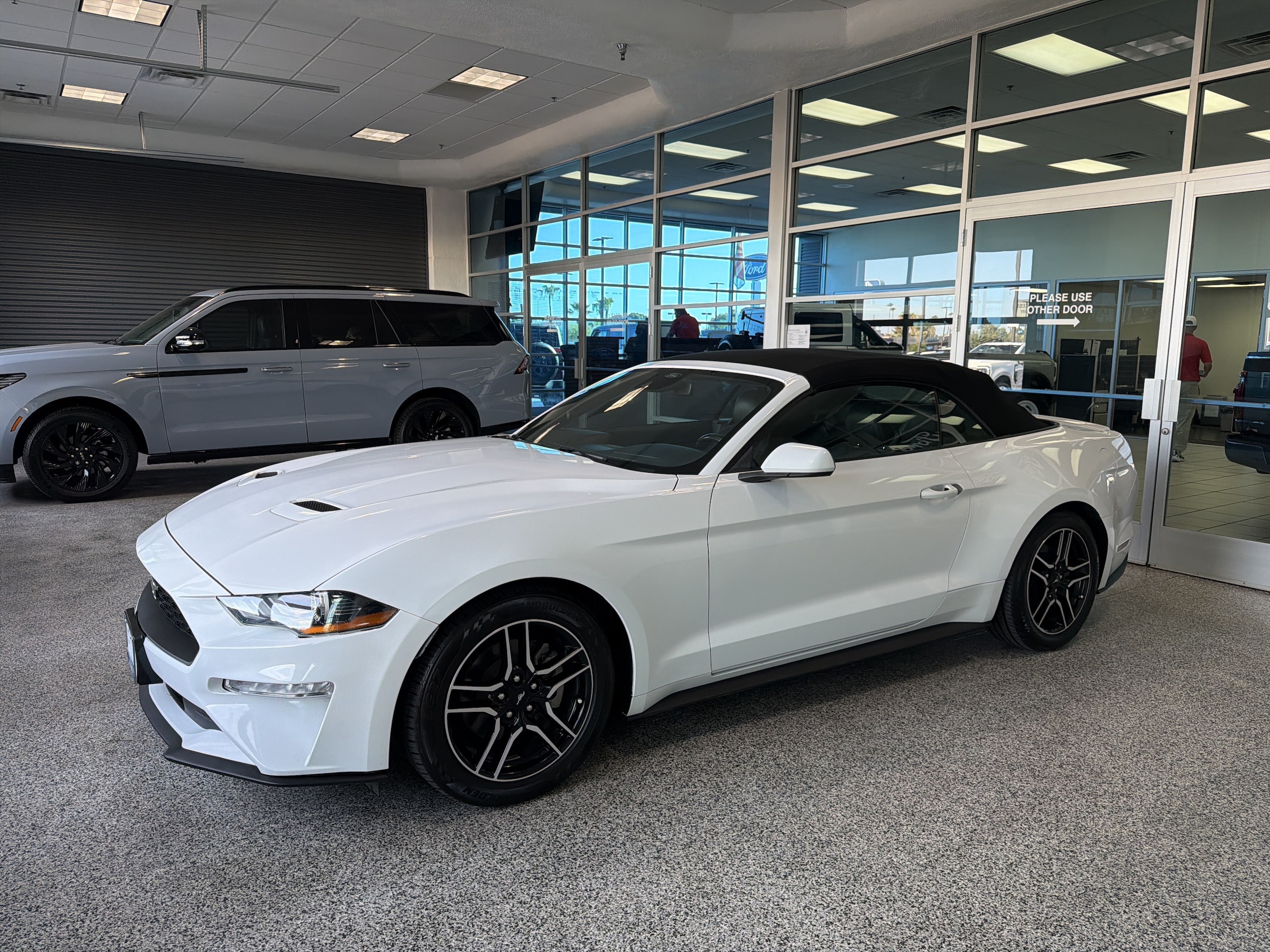 2023 Ford Mustang