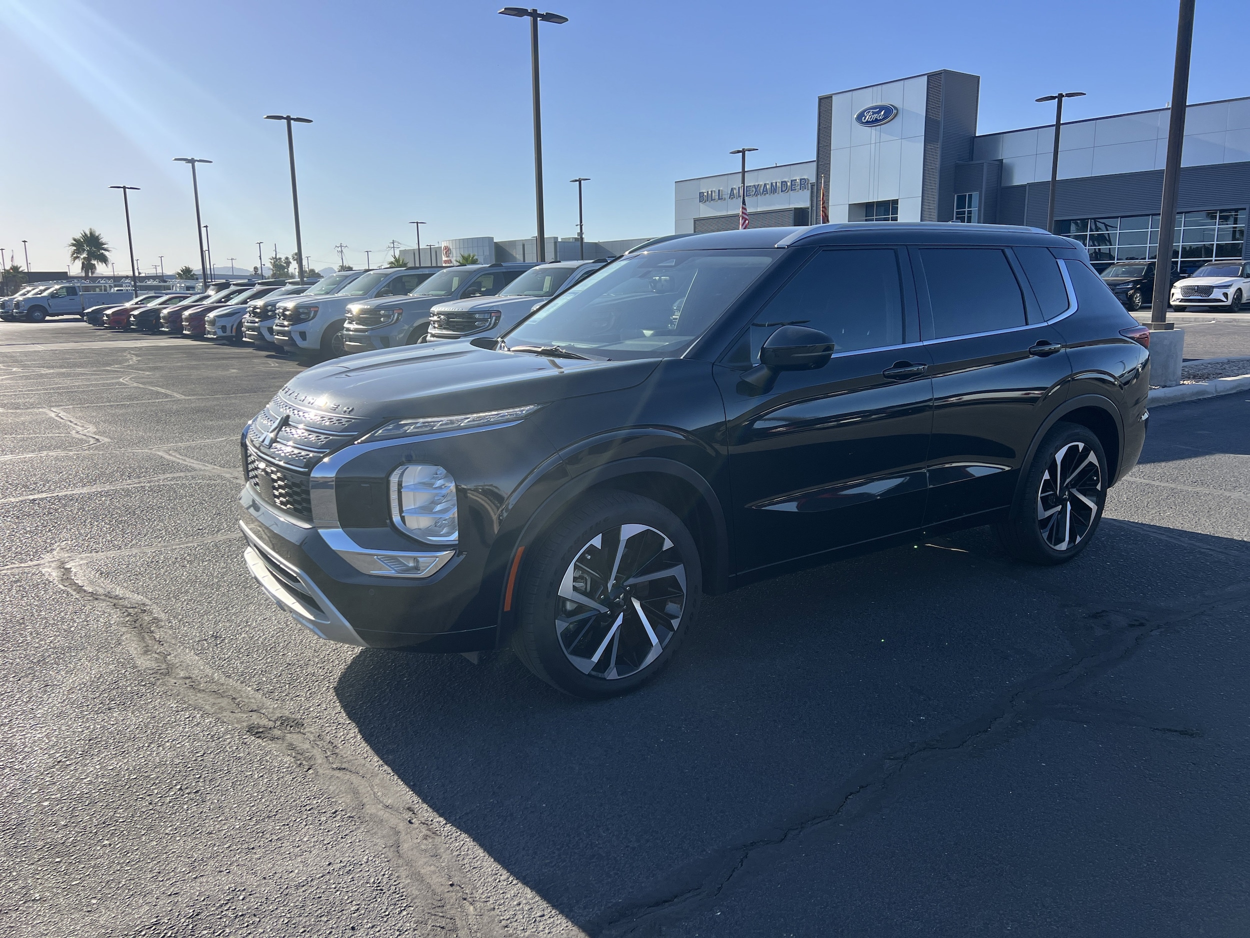 2023 Mitsubishi Outlander
