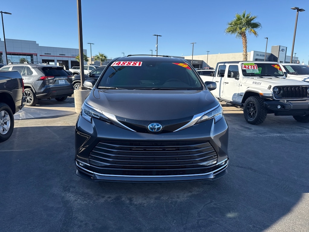 Certified 2025 Toyota Sienna Limited Minivan/Van