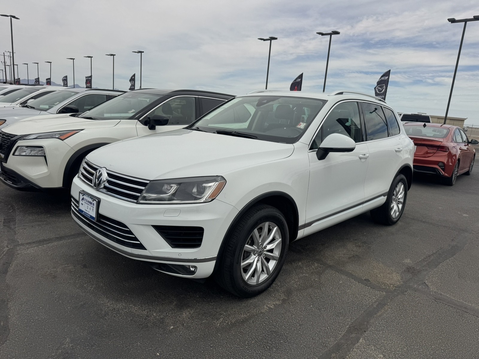 2016 Volkswagen Touareg V6 Sport w/Technology's photo