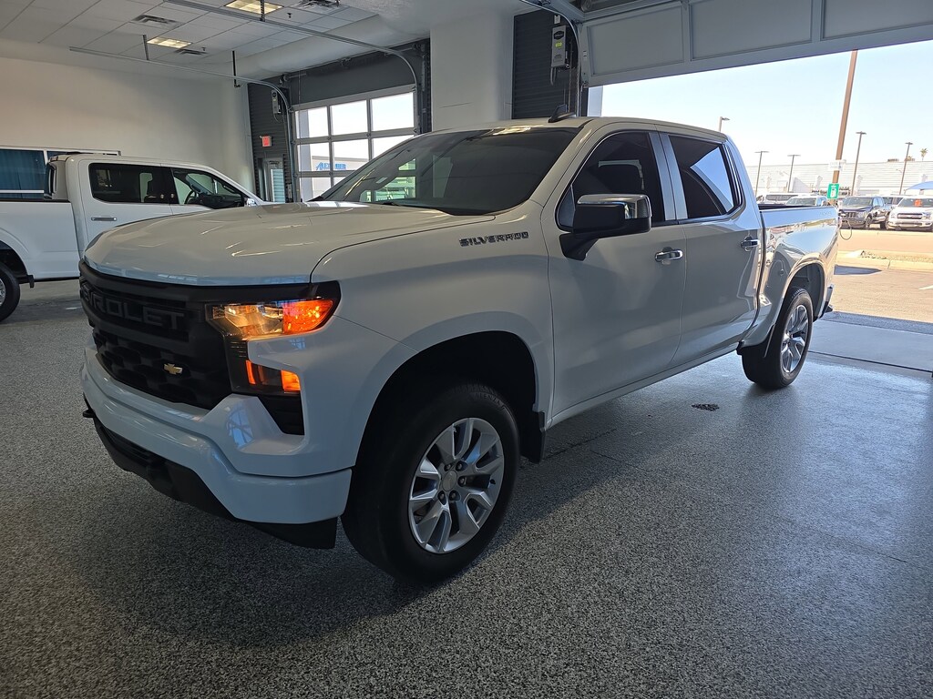 Certified 2022 Chevrolet Silverado 1500 Custom 4WD Crew Cab 147 Custom