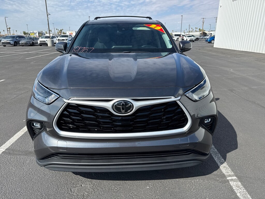Certified 2023 Toyota Highlander LE