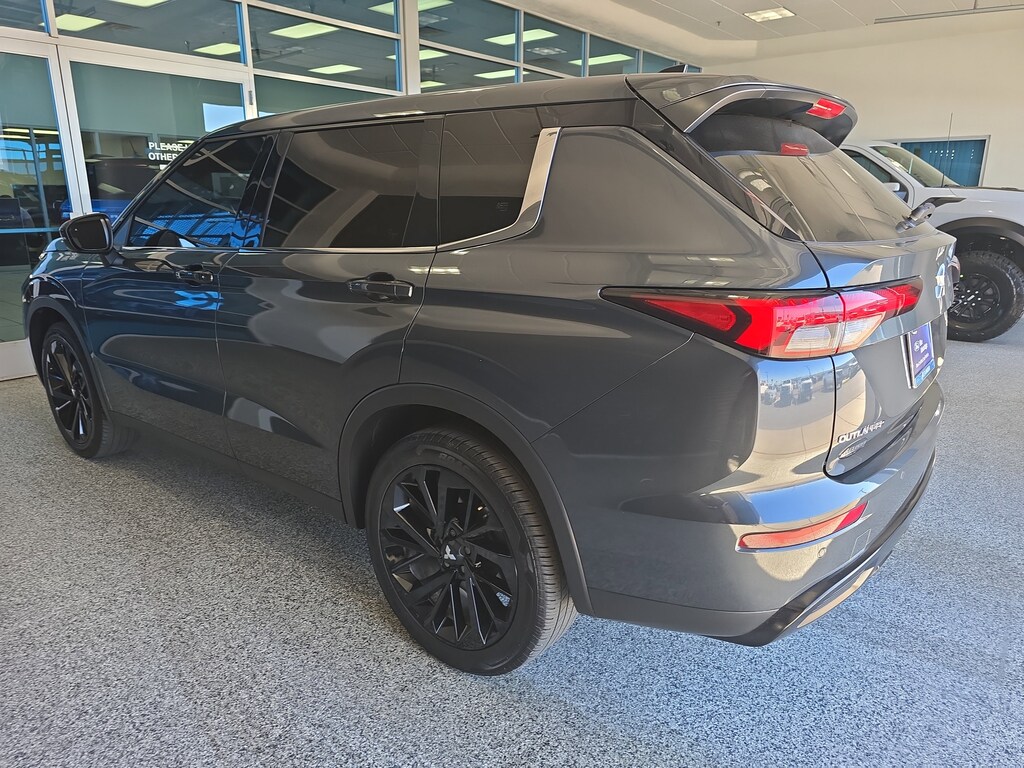 Certified 2024 Mitsubishi Outlander