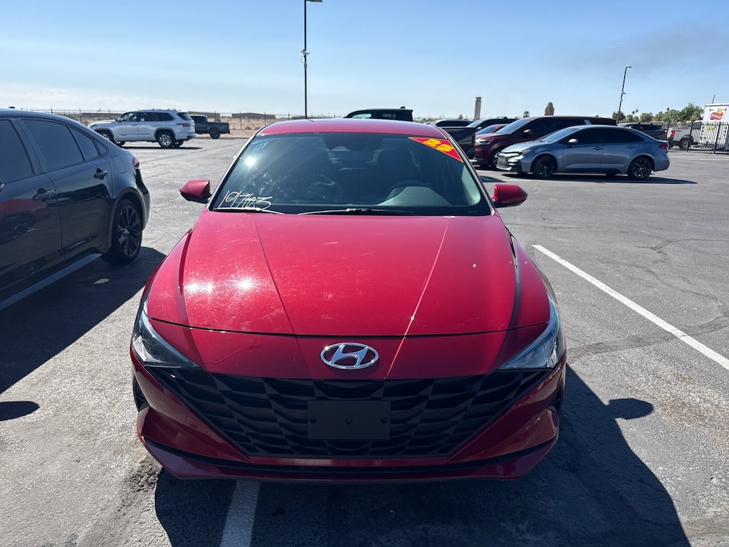 Used 2023 Hyundai Elantra SEL Sedan